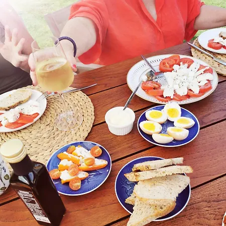 Thegilgahouse Familyroom! 3*